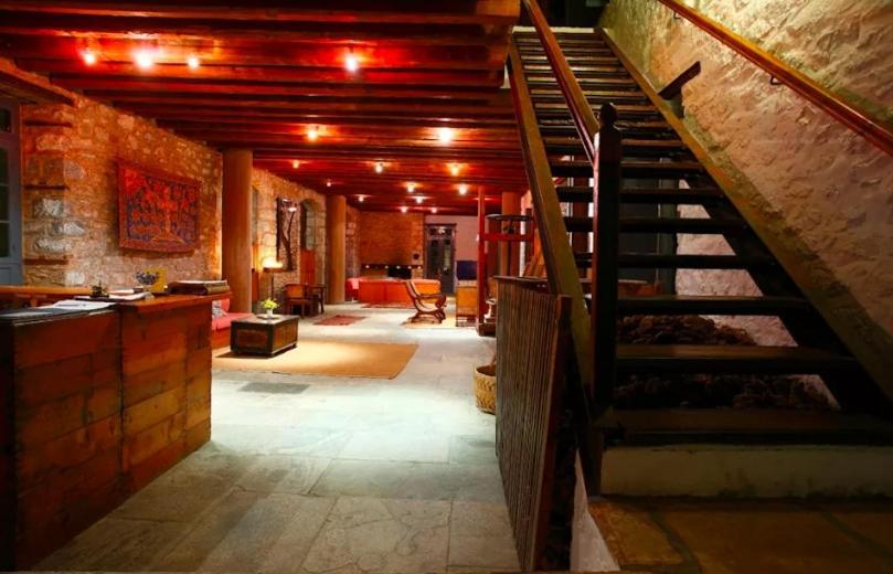 Bratsera Boutique Hotel Hydra  Bagian luar foto
