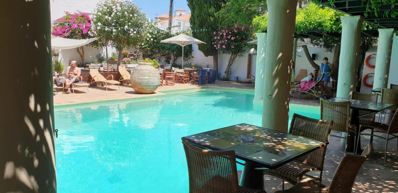 Bratsera Boutique Hotel Hydra  Bagian luar foto