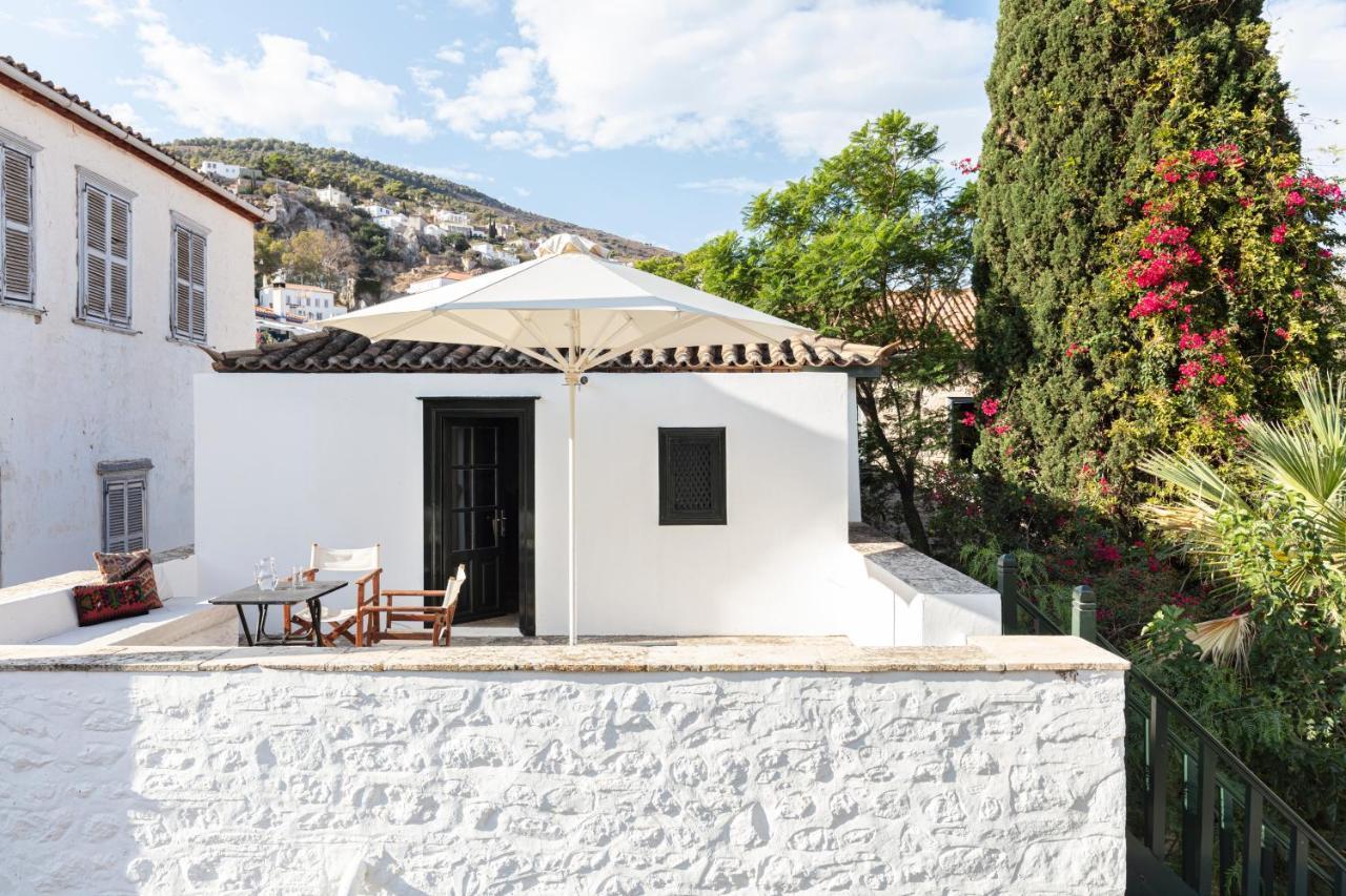 Bratsera Boutique Hotel Hydra  Bagian luar foto