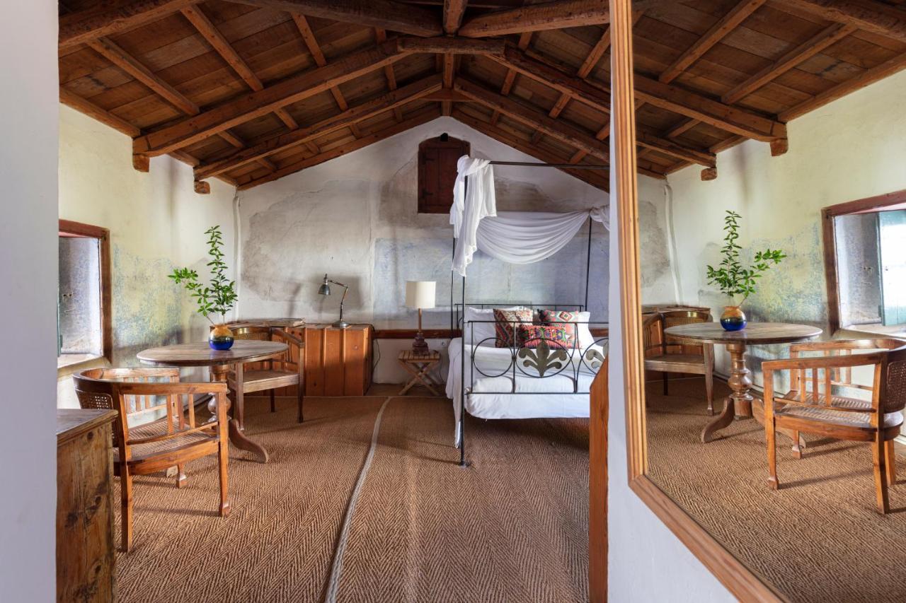 Bratsera Boutique Hotel Hydra  Bagian luar foto