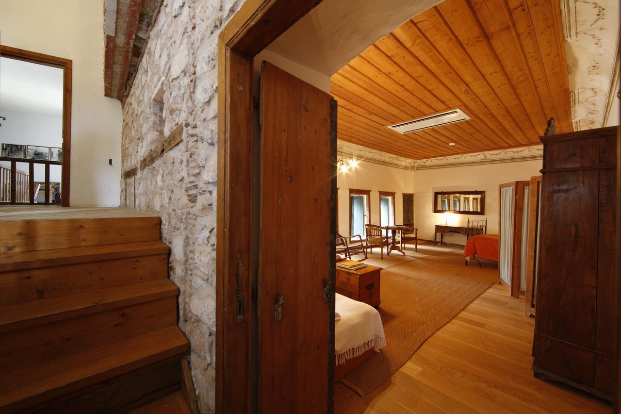 Bratsera Boutique Hotel Hydra  Bagian luar foto