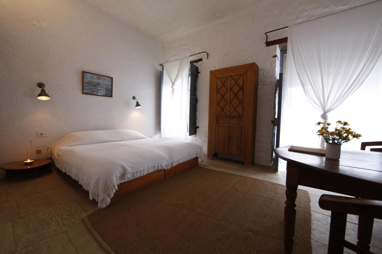 Bratsera Boutique Hotel Hydra  Bagian luar foto